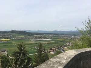 View over the farmland of Aargau with the Jura in the background.